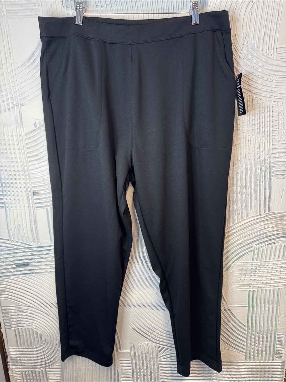 Woman Within Black Knit Top with Crew Neck N0576